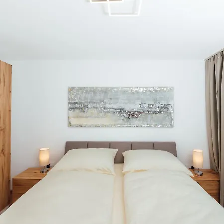 Mirnock By Interhome Apartment Kraa